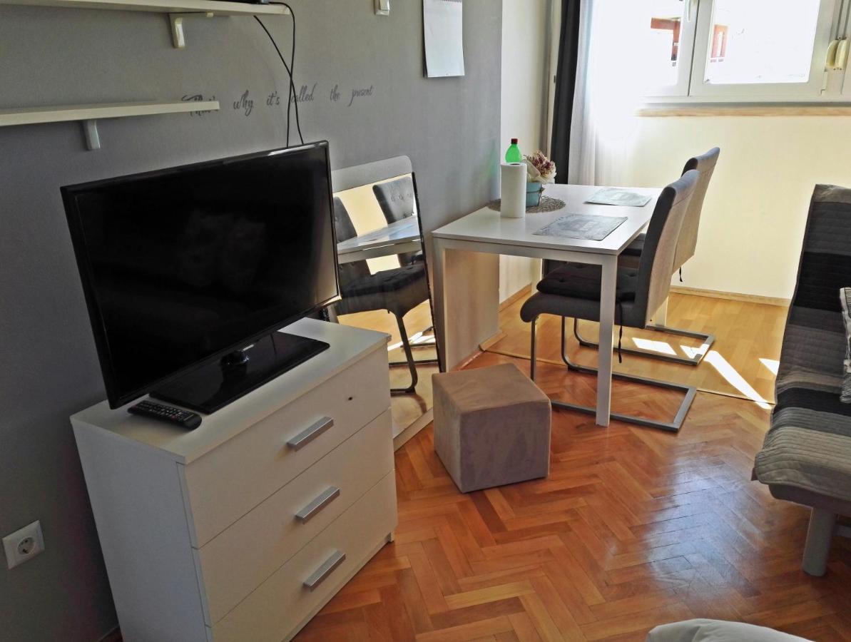 Sea View Studio - Apartment Ζαντάρ Εξωτερικό φωτογραφία